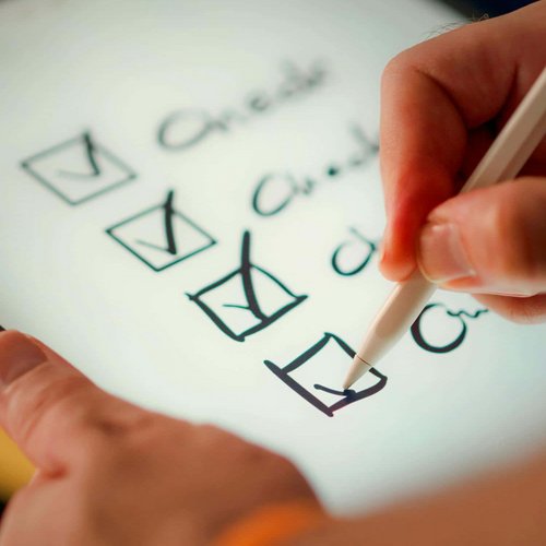 Checkliste: Website erstellen lassen - 10 Punkte, die du vorher klären solltest